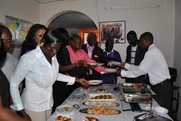 Liberté de la presse : Un journaliste de l’intelligent d’Abidjan condamné à un an de prison ferme